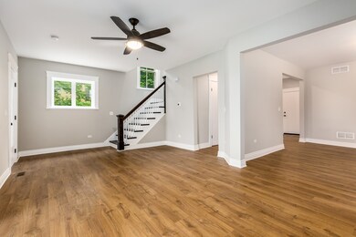 521 S Naperville Rd, Wheaton, IL 60187 - photo 4