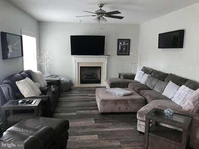 760 Chatelaine Ct, Sykesville, MD 21784 - photo 5