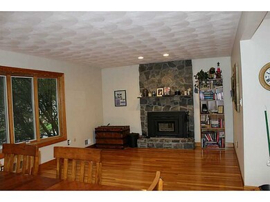 12 Candlewood Dr, Greenville, RI 02828 - photo 3
