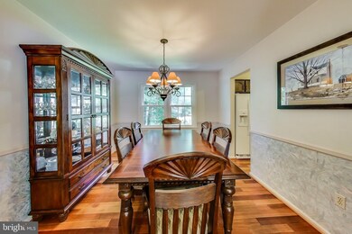 6123 Wilmington Dr, Burke, VA 22015 - photo 7