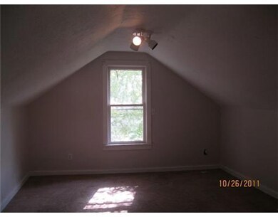 315 E Hodge Ave, Lansing, MI 48910 - photo 5