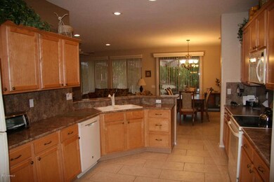 15426 W Big Sky Dr, Surprise, AZ 85374 - photo 7