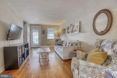 3826 Elm Ave, Baltimore, MD 21211 - photo 5