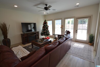 346 Shiloh Creek Dr, Calera, AL 35040 - photo 6