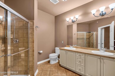 En suite bathroom