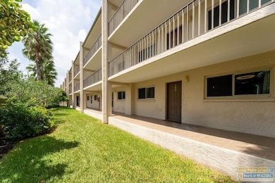 111 E Morningside Dr unit 104, South Padre Island, TX 78597 - photo 4