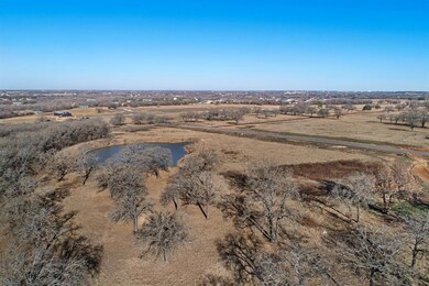 2011 Adelles Ln, Weatherford, TX 76087 - photo 4