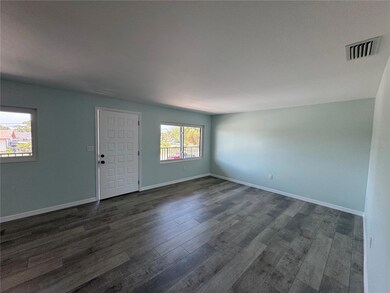 1258 Barbara Dr unit 202, Venice, FL 34285 - photo 4