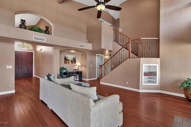 Family Room 03
