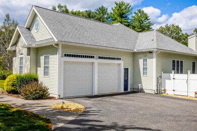 26 Moose Hollow Rd, Litchfield, NH 03052 - photo 3