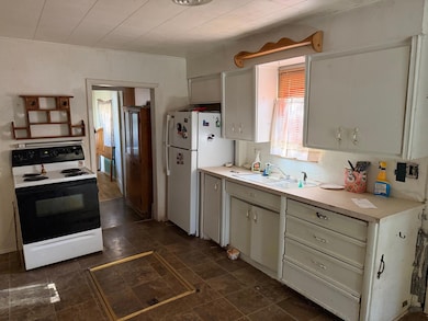 317 5th St SW, Little Falls, MN 56345 - photo 3