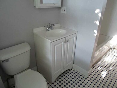 42 Henrietta St, Providence, RI 02904 - photo 6