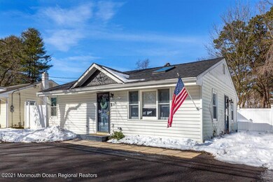 04-36OverhillDr_004