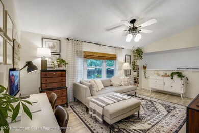 9 Lafayette Dr, Hazlet, NJ 07730 - photo 5