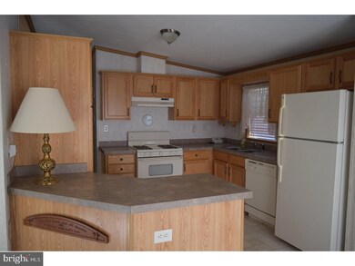 72 Garfield Place, Williamstown, NJ 08094 - photo 5