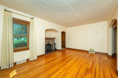 3215 44th St, Des Moines, IA 50310 - photo 3