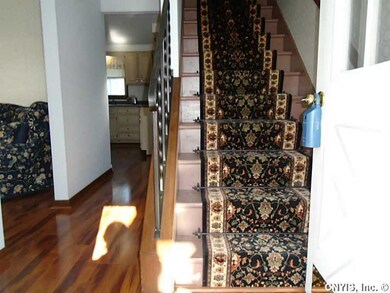 Foyer.