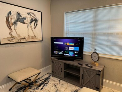 2227 Cody St unit 1, Hollywood, FL 33020 - photo 5