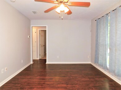 2103 Mercedes Rd, Denton, TX 76205 - photo 4