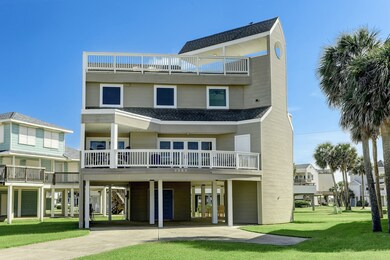 Panoramic Views From Every Angle