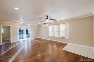 1104 E 31st St, Bremerton, WA 98310 - photo 3