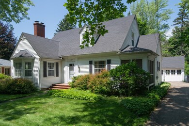 1327_Lakeway_04