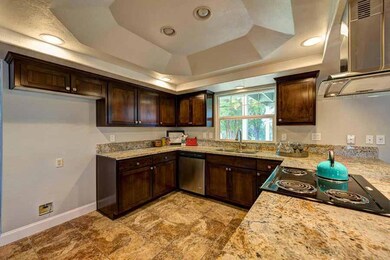 2871 Starlight Blvd, Redding, CA 96001 - photo 6