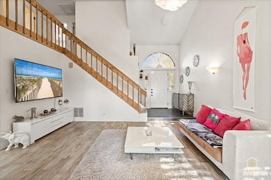 28 Ascot Cir, Schaumburg, IL 60194 - photo 5