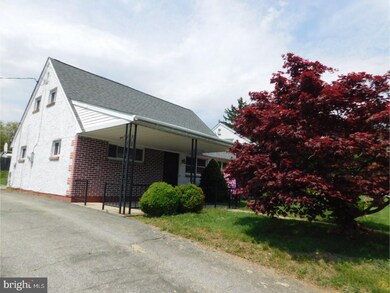 1207 Montgomery Rd, Wilmington, DE 19805 - photo 2