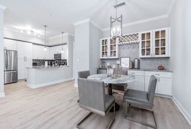 Dining/Kitchen View