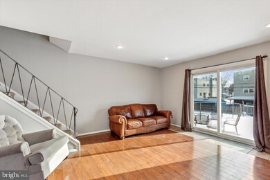 1716 Kendrick Ln, Norristown, PA 19401 - photo 4