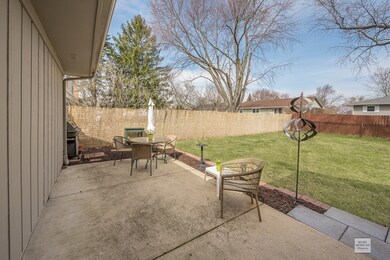 2069 Richard St, Aurora, IL 60506 - photo 6