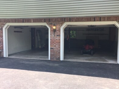 1 Olesen Rd, Derry, NH 03038 - photo 5