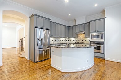 1732 Michigan St unit C, Houston, TX 77006 - photo 4