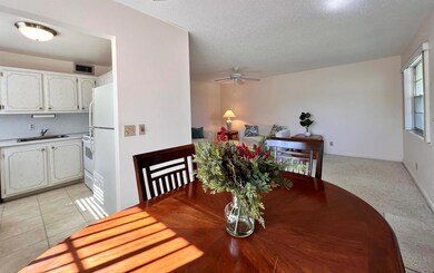 85 Windsor D, West Palm Beach, FL 33417 - photo 4