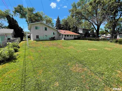 5105 Warren St, Davenport, IA 52806 - photo 5