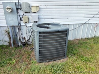 27 Melissa Dr, Pembroke, NC 28372 - photo 6