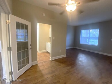1703 Hazelhurst Dr, Jacksonville, FL 32216 - photo 7