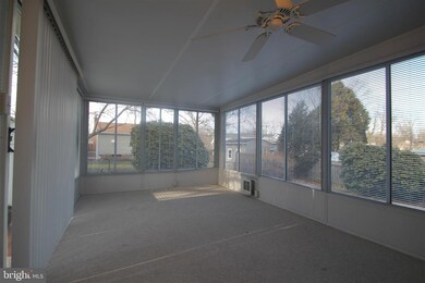 13310 Turkey Branch Pkwy, Rockville, MD 20853 - photo 6