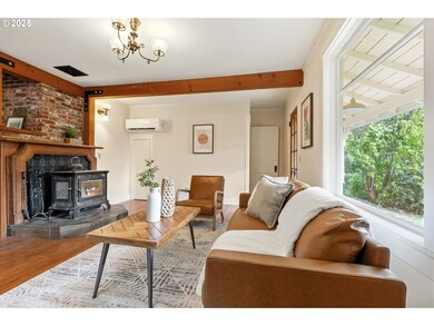 951 Mosier Creek Rd, Mosier, OR 97040 - photo 7