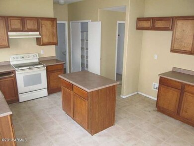 023-433555 - kitchen three
