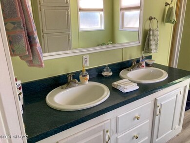 thumbnail_IMG_0007.jpg mars rd m. bath