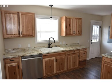 2948 Field St, Longview, WA 98632 - photo 4