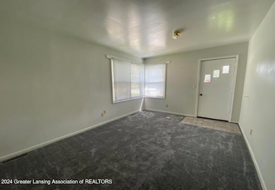 5824 Haag Rd, Lansing, MI 48911 - photo 4