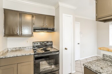 10611 Wingtip Dr, Houston, TX 77075 - photo 6