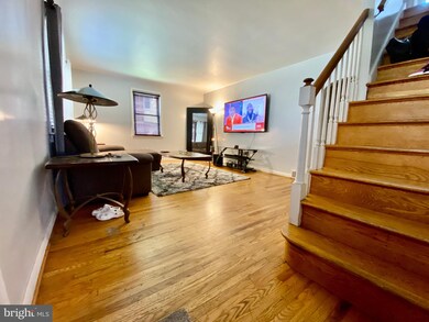6 Golf Rd, Darby, PA 19023 - photo 2