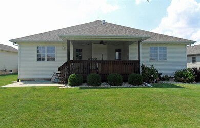 10747 Heather Dr, Crown Point, IN 46307 - photo 2