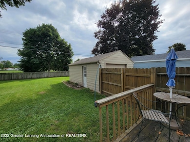 3261 Hepfer Rd, Lansing, MI 48911 - photo 2