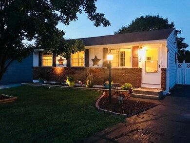 1686 Westwind Ln, Columbus, OH 43223 - photo 3