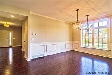 10 Country Club Ln, Voorheesville, NY 12186 - photo 4